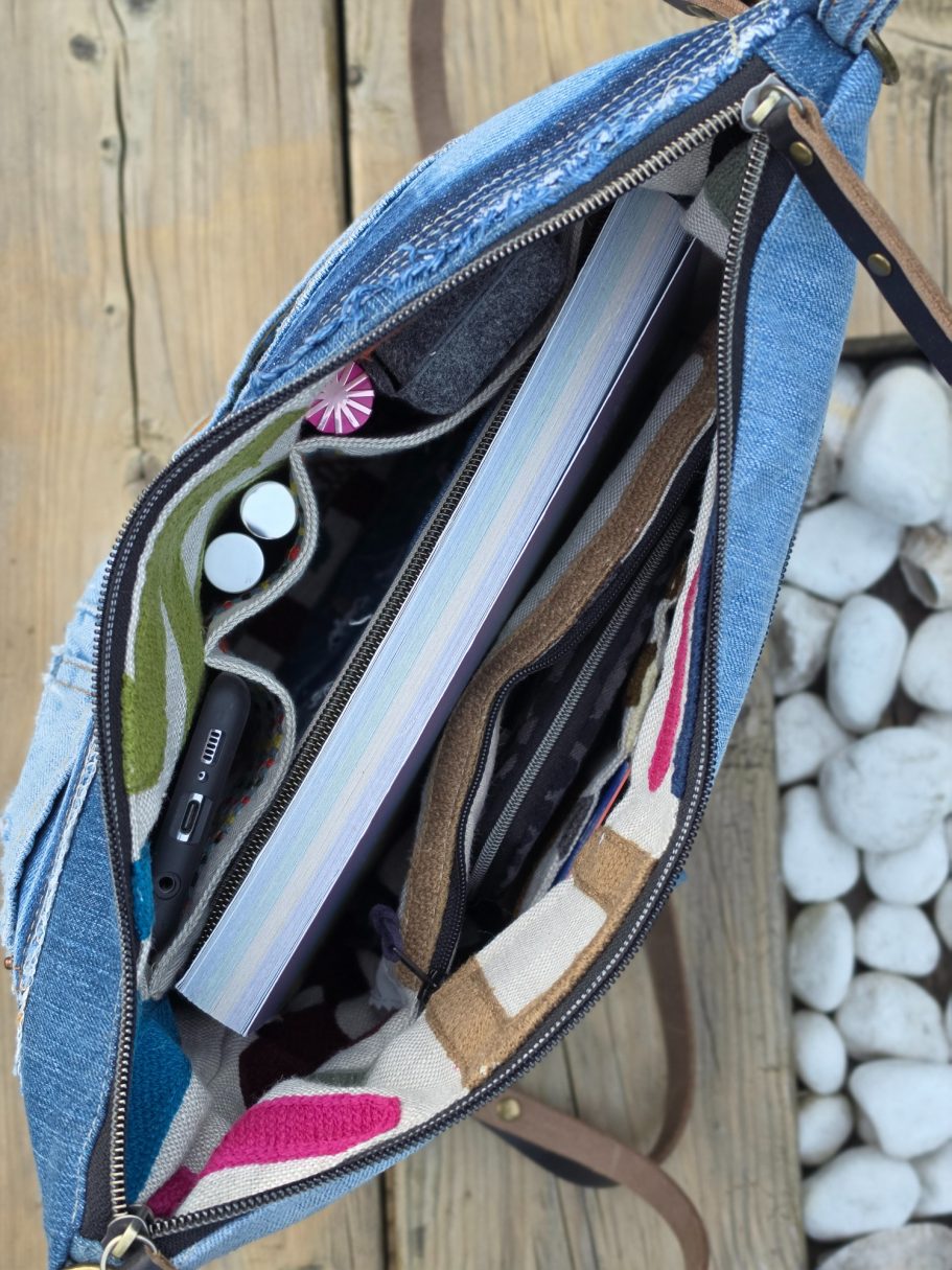 Inside a Gabus81 Denim Bag Inside a Gabus81 denim bag with double zip and pockets